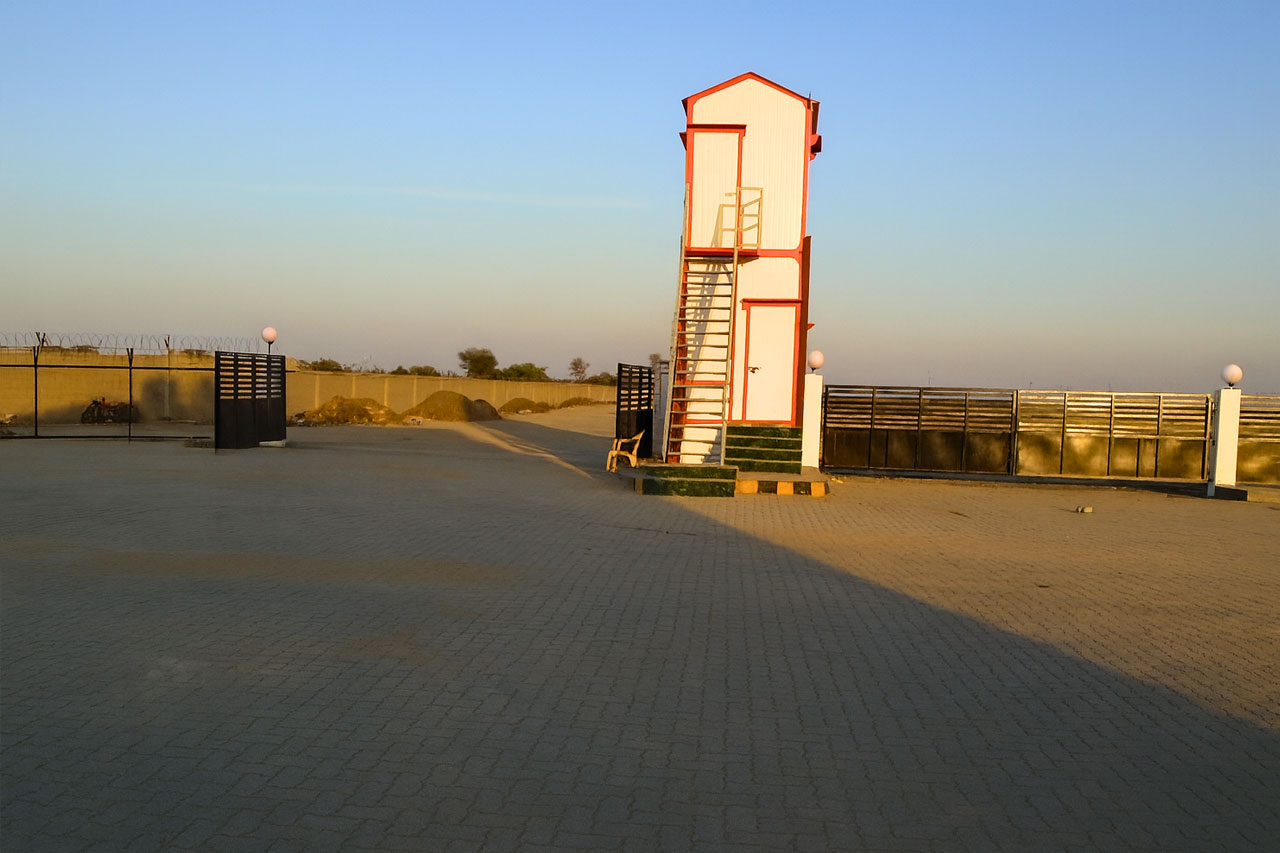 Gate Cabin